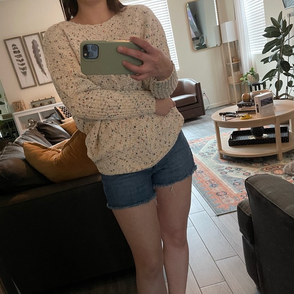 HYFVE| Women’s Super Soft Cream Speckled Crewneck Sweater, Size Small••• - Picture 12 of 14